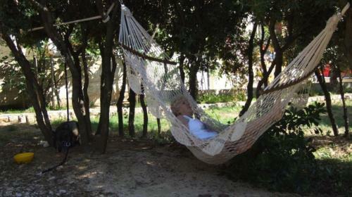 Apartments Mare-200 M From The Beach