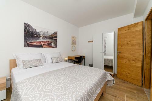 Apartments And Rooms Yasmin