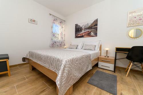 Apartments And Rooms Yasmin