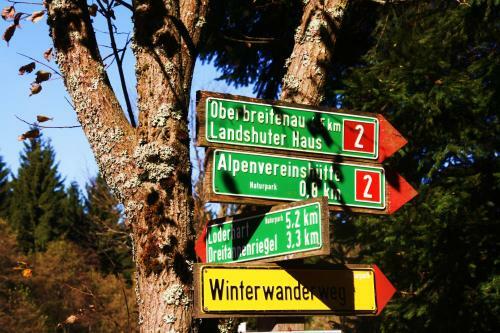 Apartamento Ferienwohnung Altes Schulhaus Greising