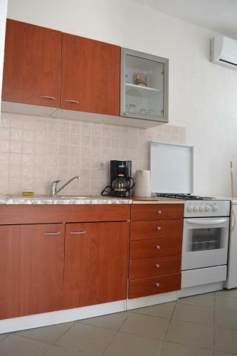 Apartman Ru?a I Josip Pi?uljan,lopar 386