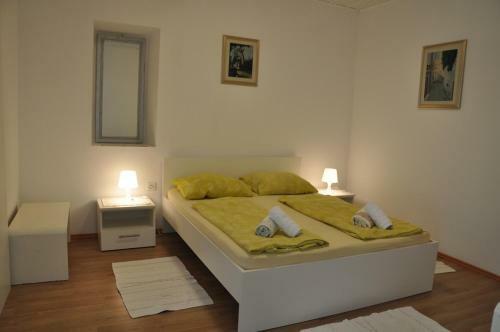 Apartments Maja Lopar