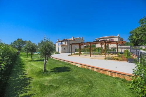 Beautiful Villa Rajki 2
