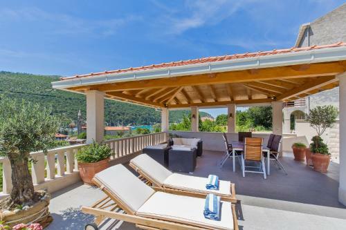 Apartamentos Villa Ana
