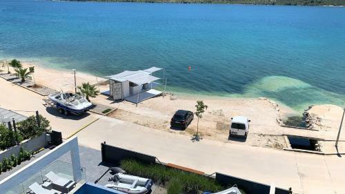 Sky Beach Aparthotel