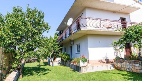 Apartments With A Parking Space Vrsine, Trogir - 16733