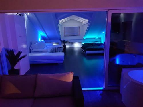 Jacuzzi Penthouse Apartment