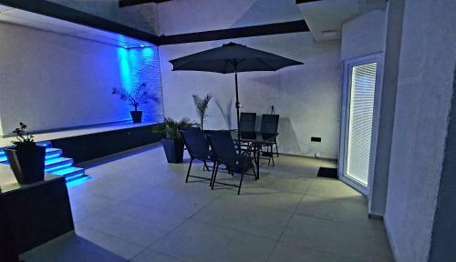 Jacuzzi Penthouse Apartment
