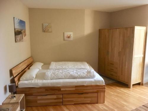 Lord Nelson Apartment 13