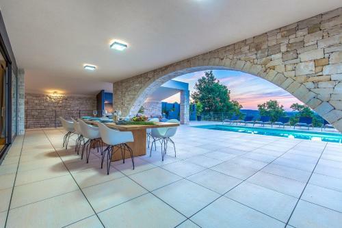Villa Dvo