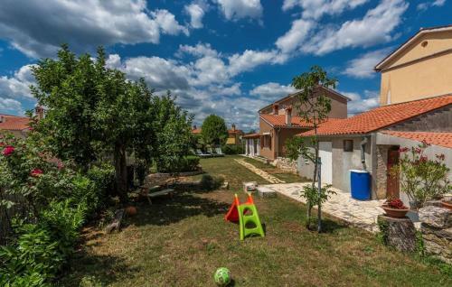 Holiday House Bepina