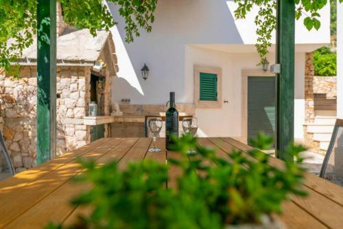 Villa Vita- 3 Bedroom Villa With Private Pool