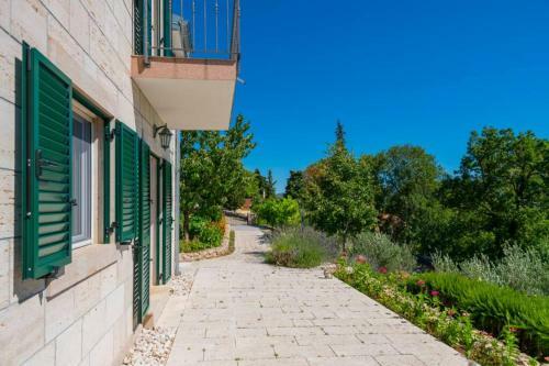 Villa Vita- 3 Bedroom Villa With Private Pool