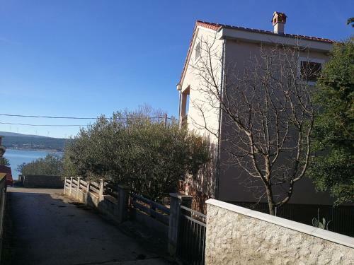 Apartamento Crna Punta, Kru?evo
