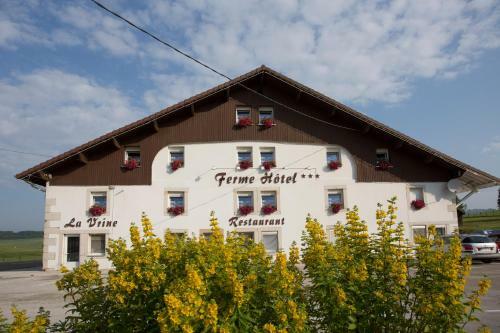 Ferme Hotel De La Vrine