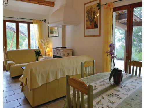 Holiday Home La Lezardiere