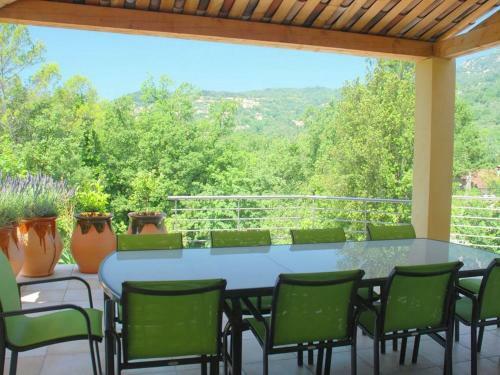 Luxurious Villa With Swimming Pool In Bargemon, Provence
