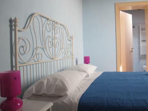 Hostal Insolent Inn