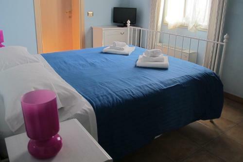 Hostal Insolent Inn