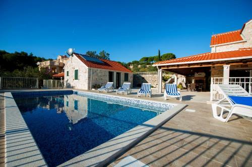 Beautiful Villa Sun Paradise
