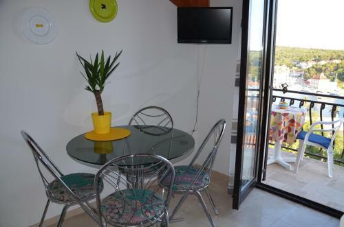 Luana Apartment