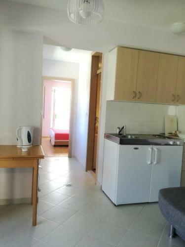 Milna 304 Apartments