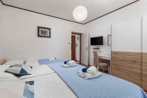 Apartments In Moscenicka Draga 34827