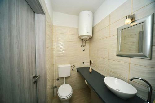 Jovich Apartments 2