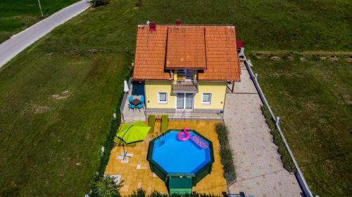 House Of Inspiration Above Lake Sabljaci With Pool