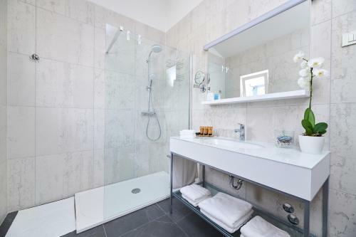 Holiday Home In Oprtalj - Istrien 41346