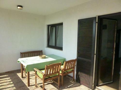 Apartamento Lavanda Omi?alj