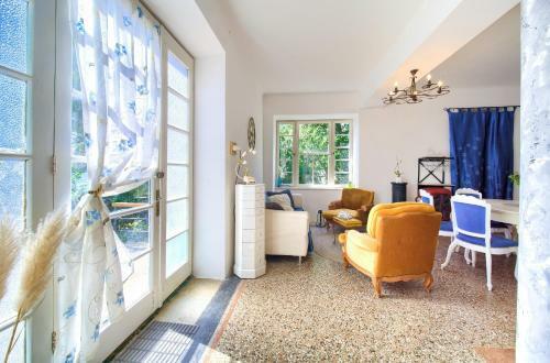 Holiday House Seafront