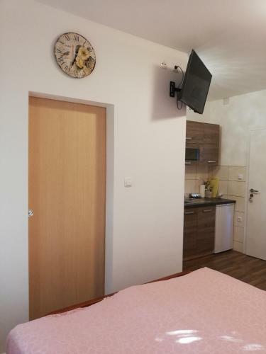 Studio Apartman Tu?ek