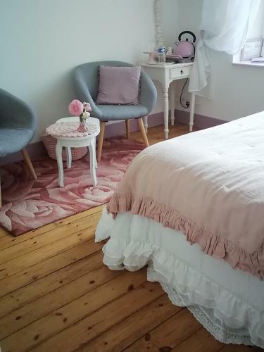 Hostal Ch�teau Bily