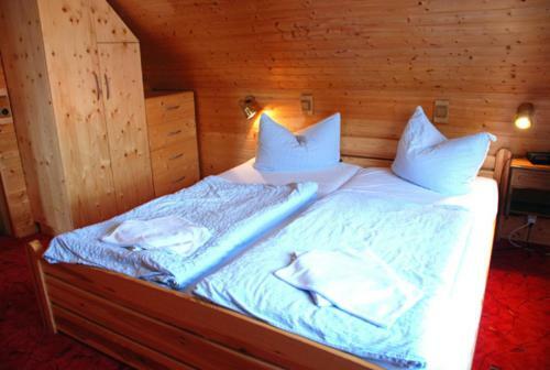 Hotel Pension Im Seebad Breege