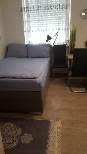 Apartment 77