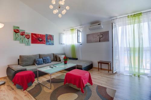 Apartamentos The Look