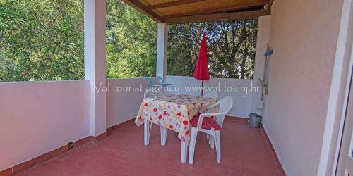 Apartment In Mali Losinj 36511