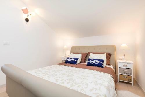 Apartments Priko 63