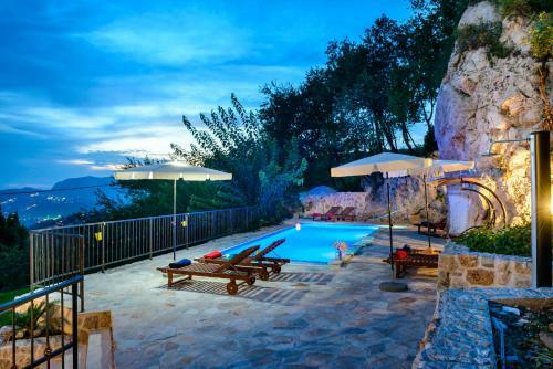 Villa Stone-exceptional Private Estate