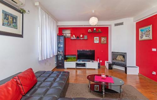 Apartment A&m
