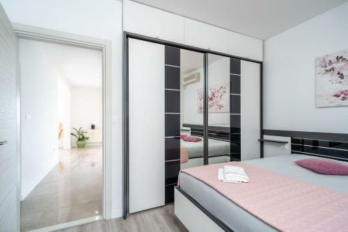 Hostal Deluxe Apartment