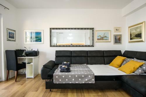Aurora Seaview Apartment