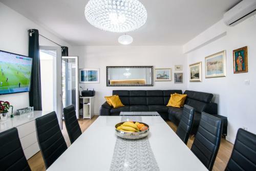 Aurora Seaview Apartment