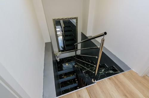 Superior Apartment Nike