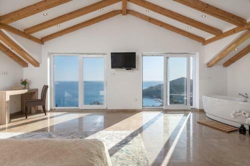 Villa Infinity