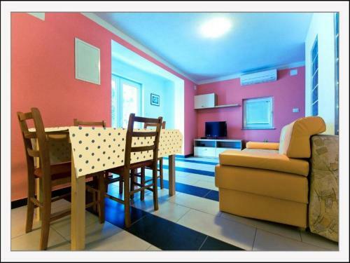 Apartmani Lajci