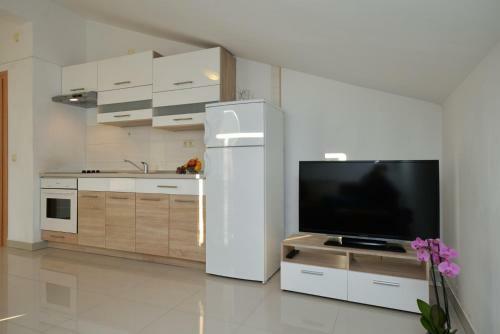 Apartmani Vedrana, Murter