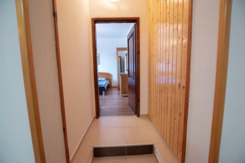 Apartments Roko I Niko