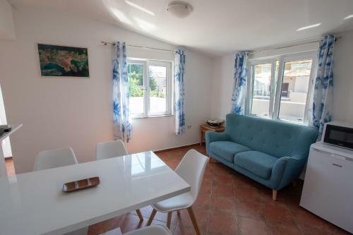 Apartments Roko I Niko